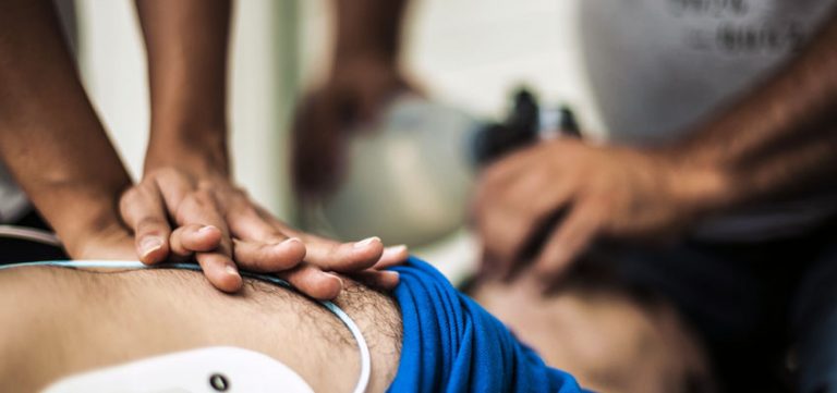 Cover image for: Hypoxaemia: Reversible Causes of Cardiac Arrest
